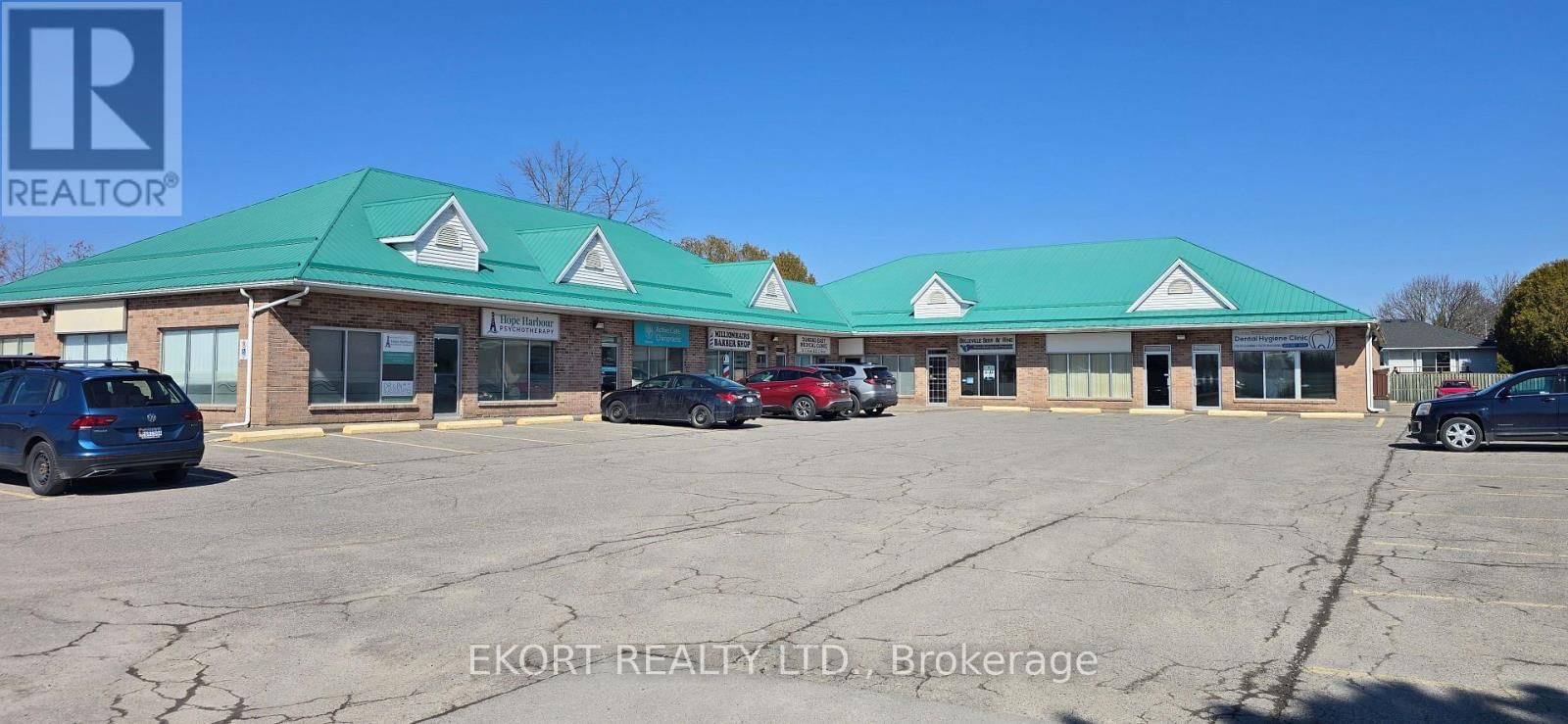 600 DUNDAS STREET EAST Image 2