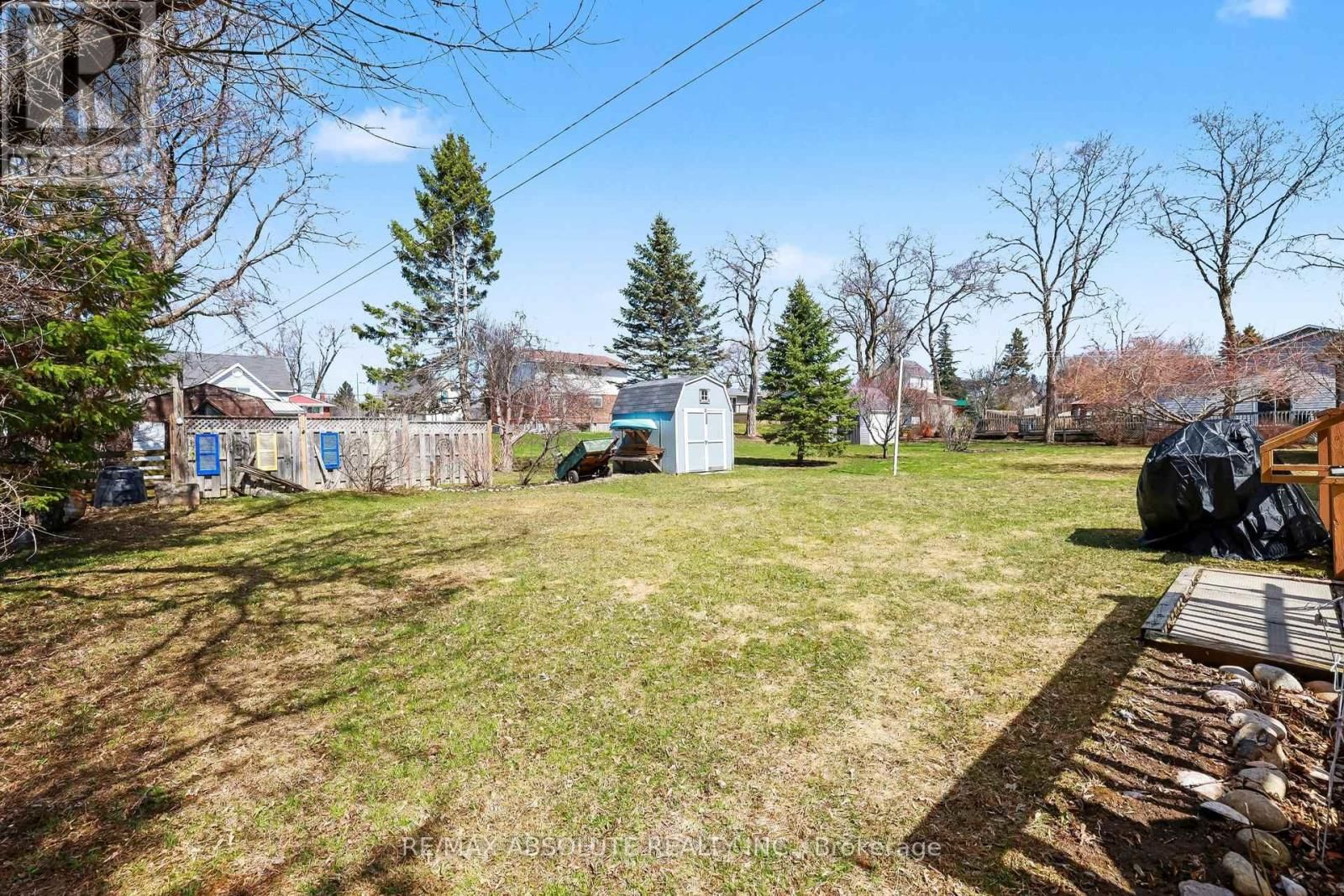 258 GORE STREET Image 32