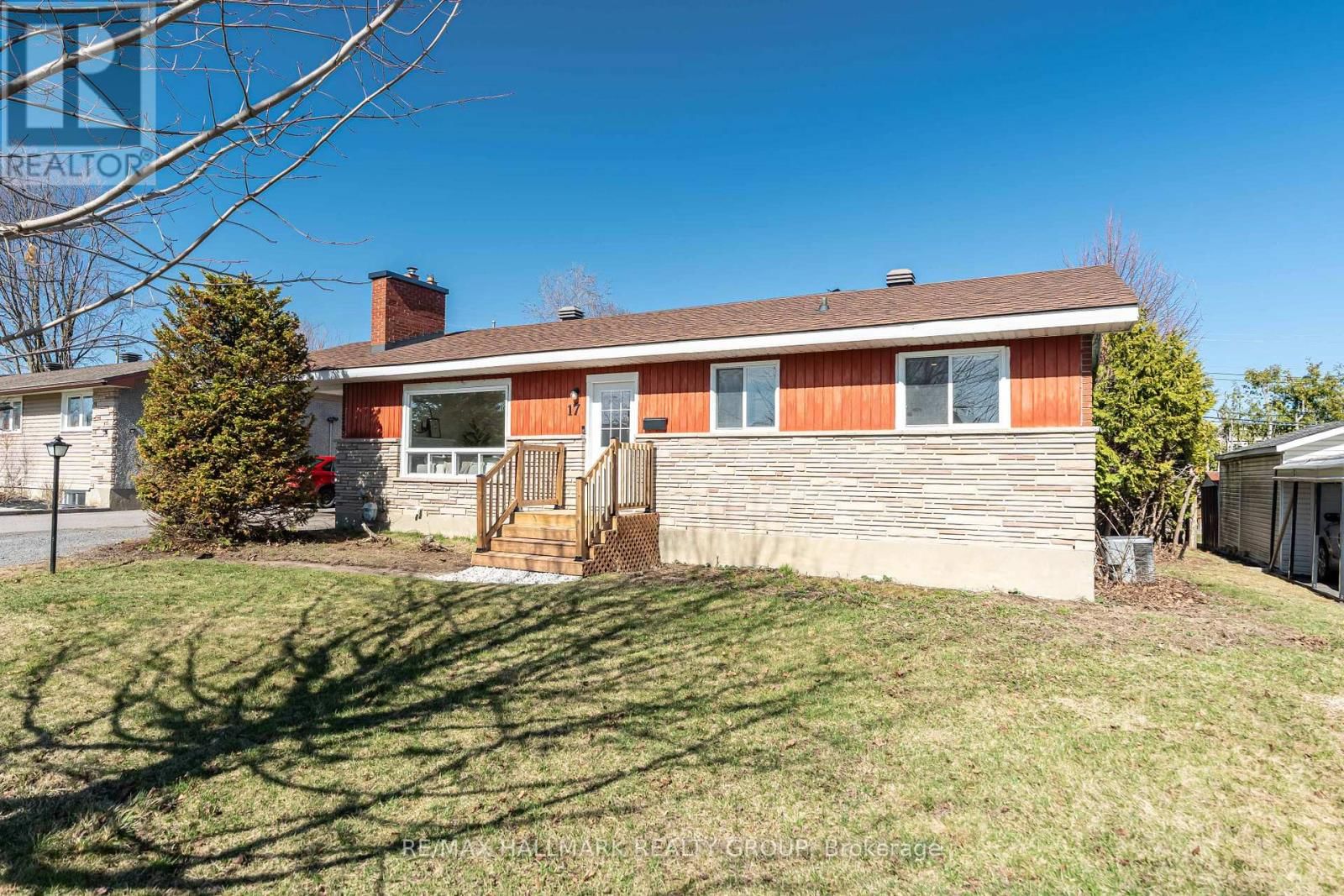 17 WOLMSLEY CRESCENT Image 2