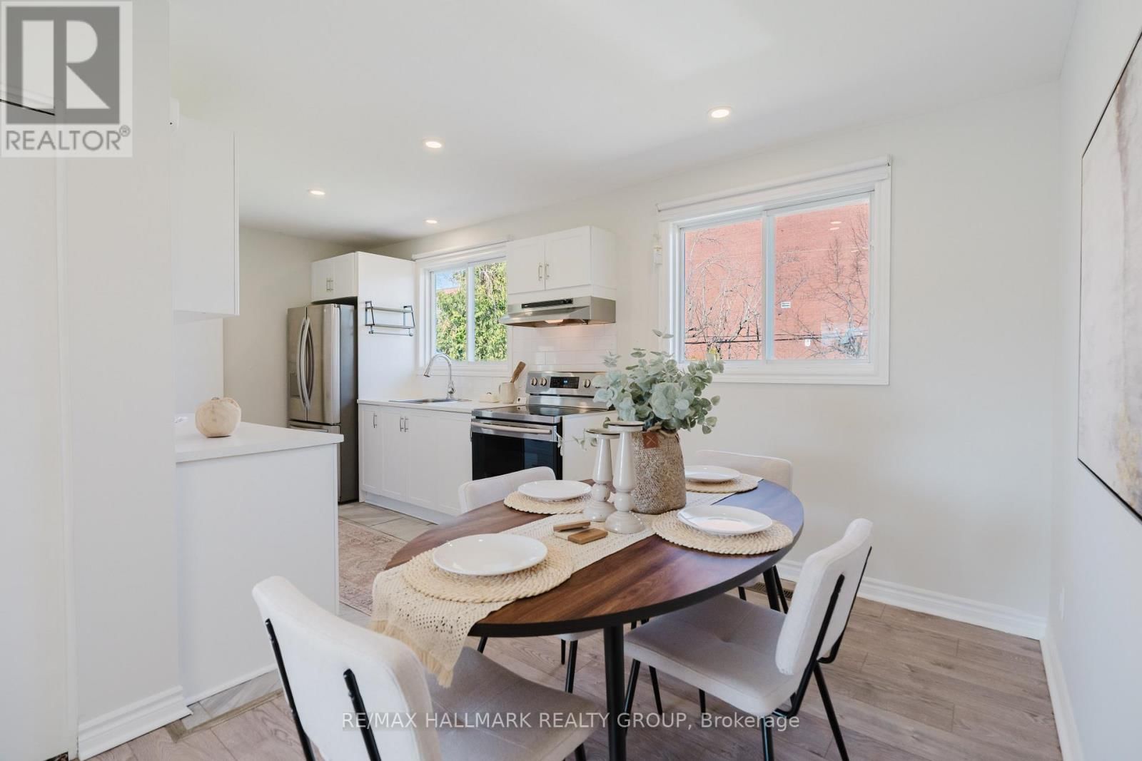 17 WOLMSLEY CRESCENT Image 24