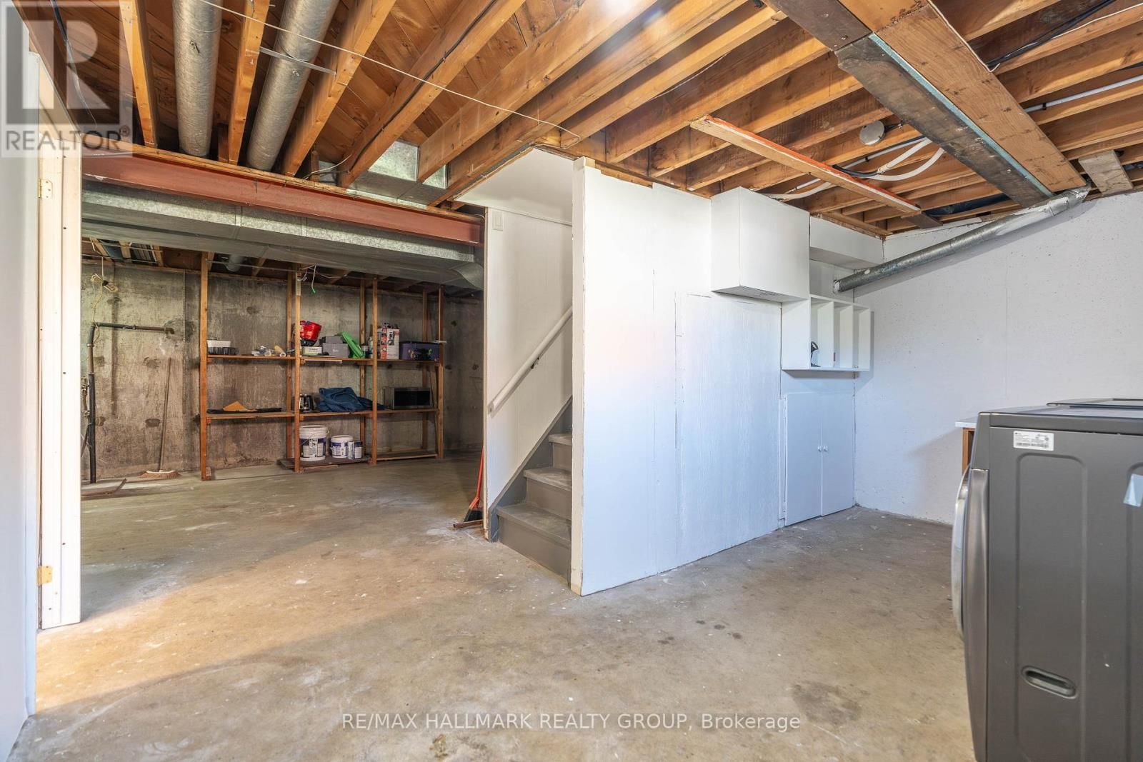 17 WOLMSLEY CRESCENT Image 38