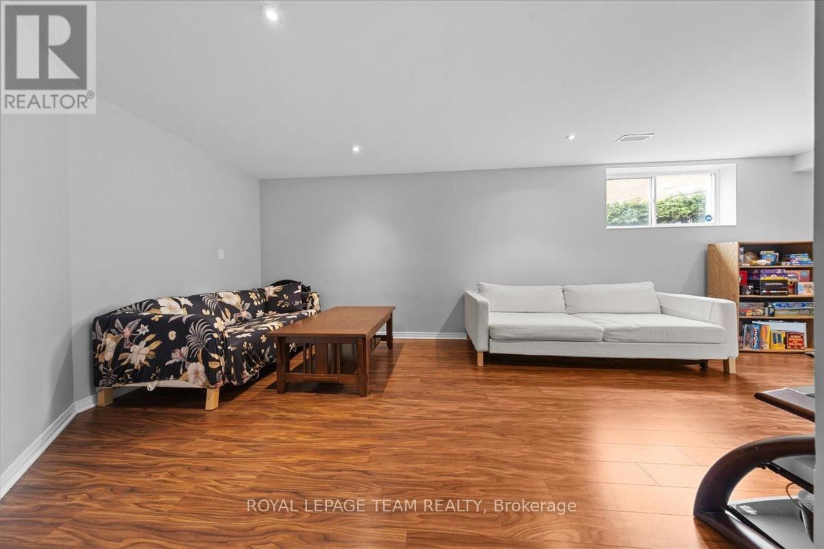 79 SADDLESMITH CIRCLE Image 34