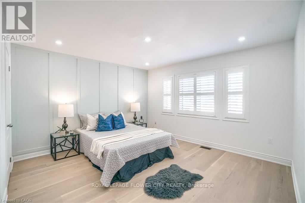 318 WALLACE STREET Image 24