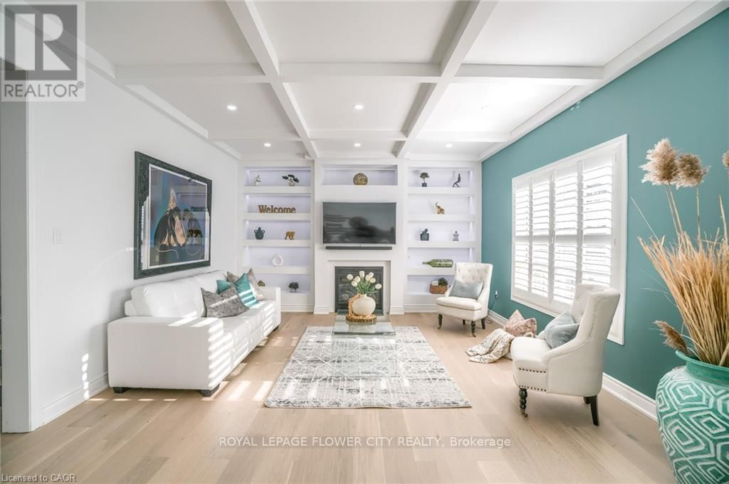 318 WALLACE STREET Image 3