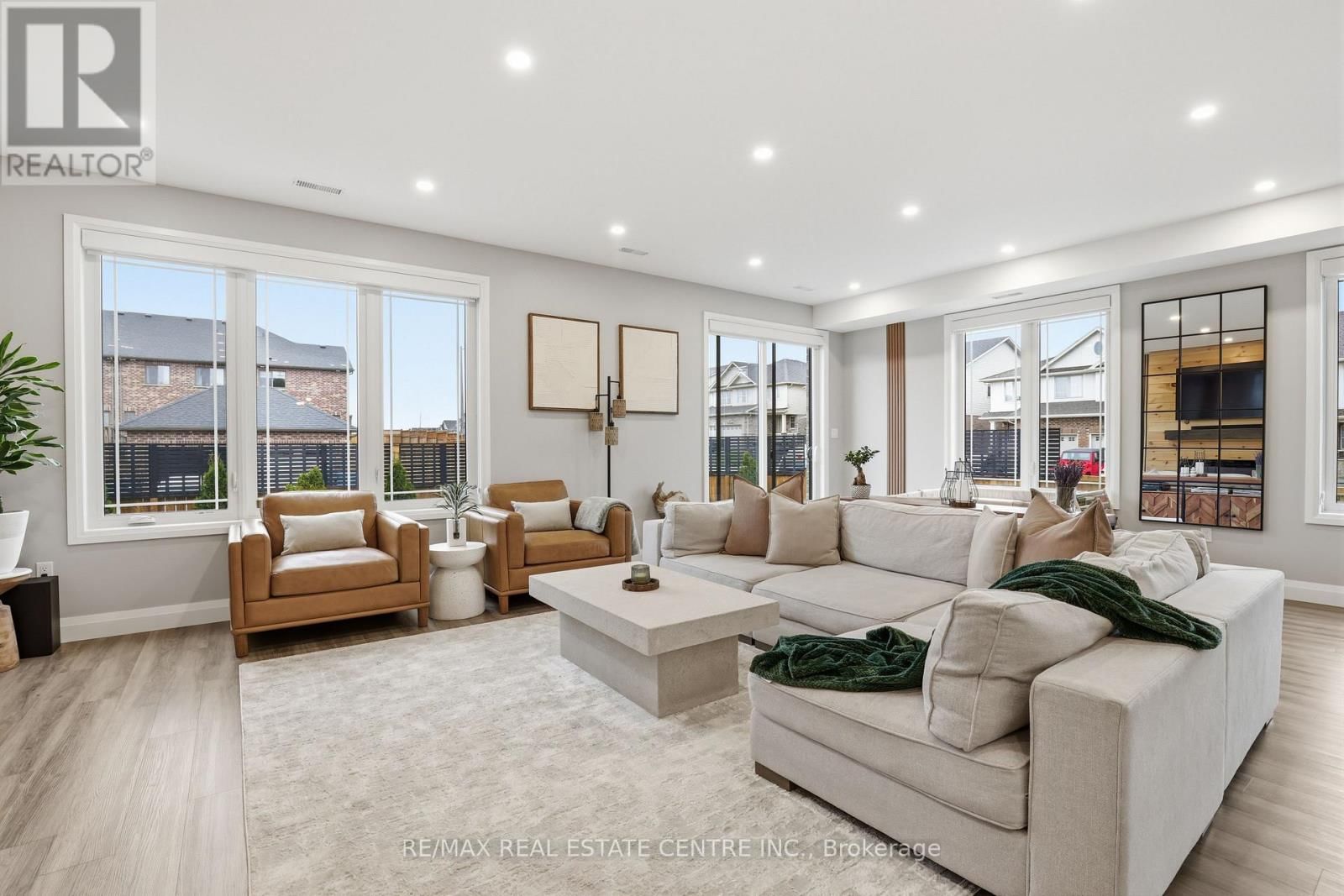 95 DALLAN DRIVE Image 11