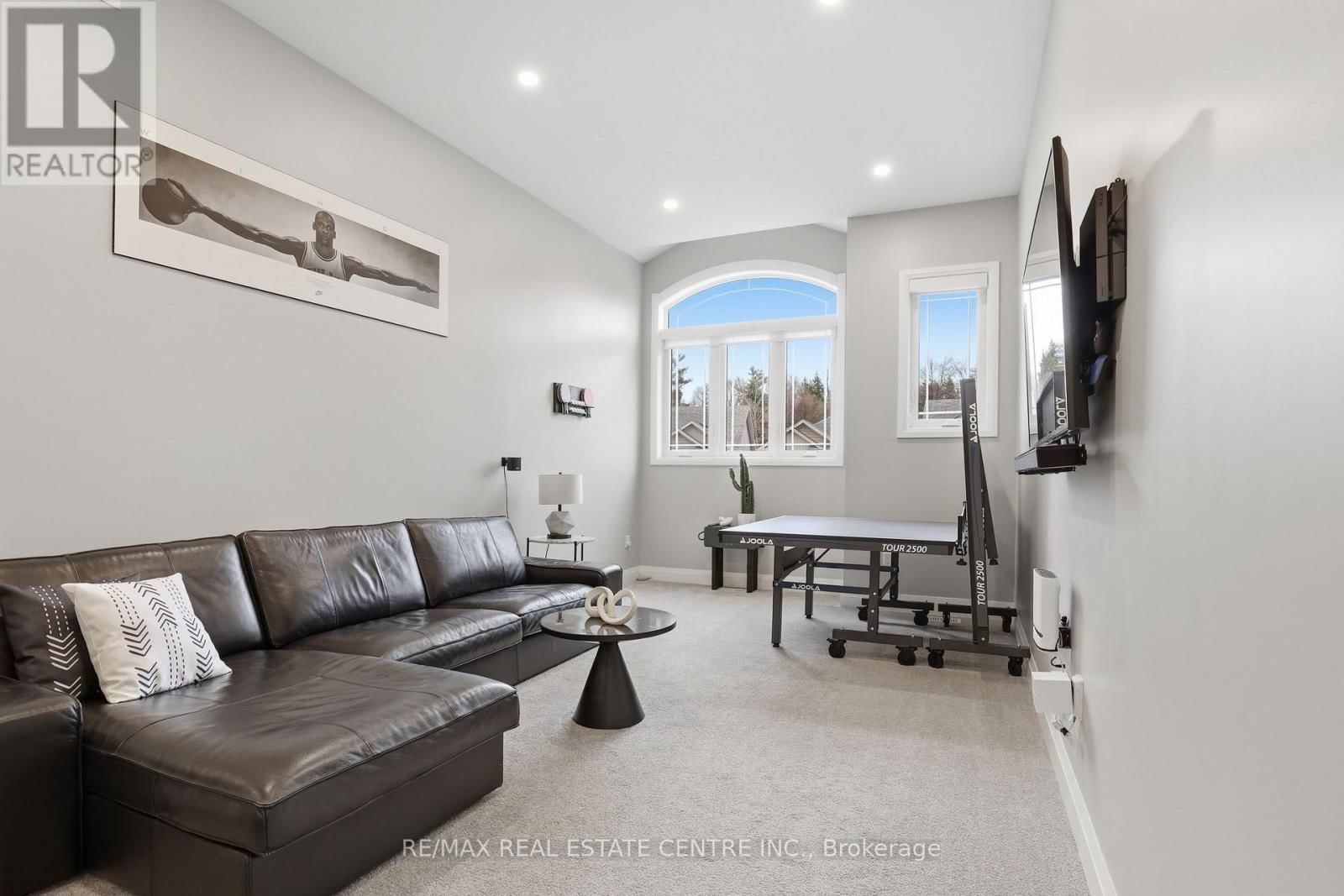 95 DALLAN DRIVE Image 18