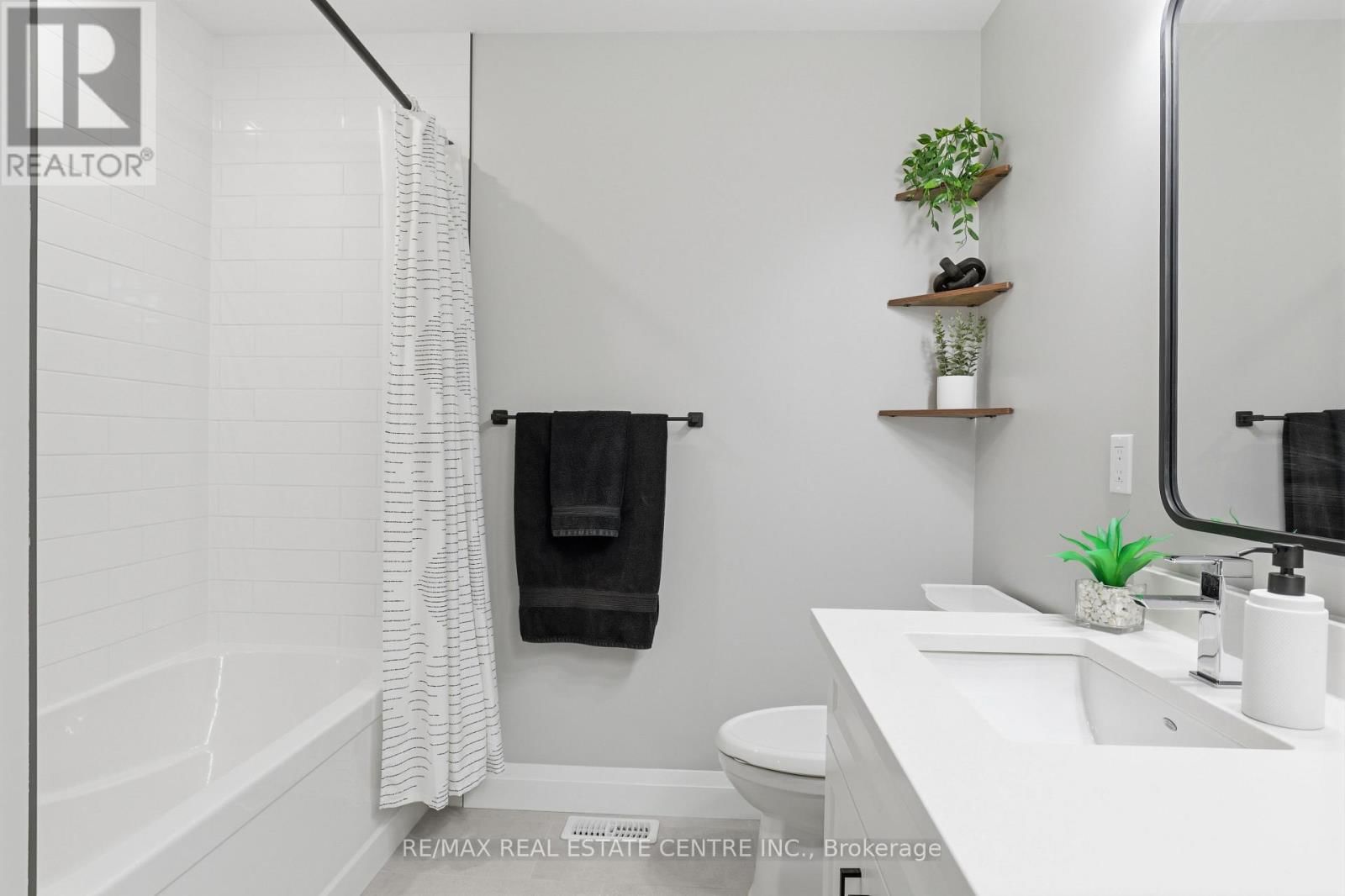 95 DALLAN DRIVE Image 22