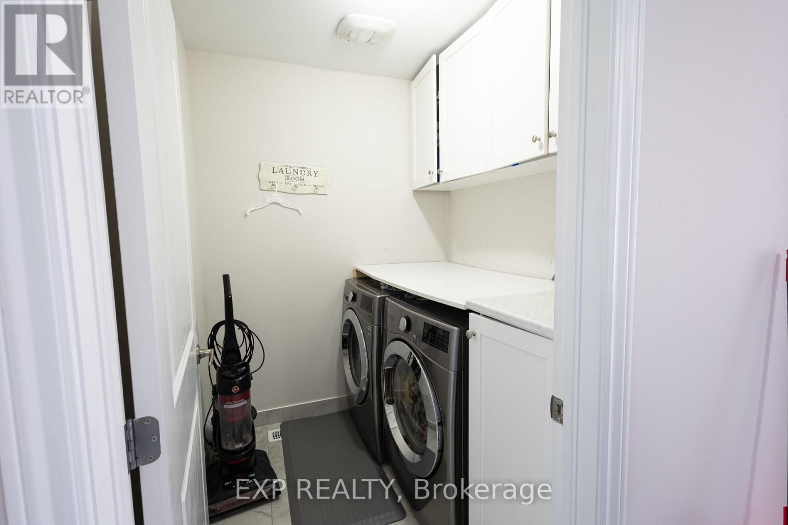 1008 CARDEN LANE Image 23