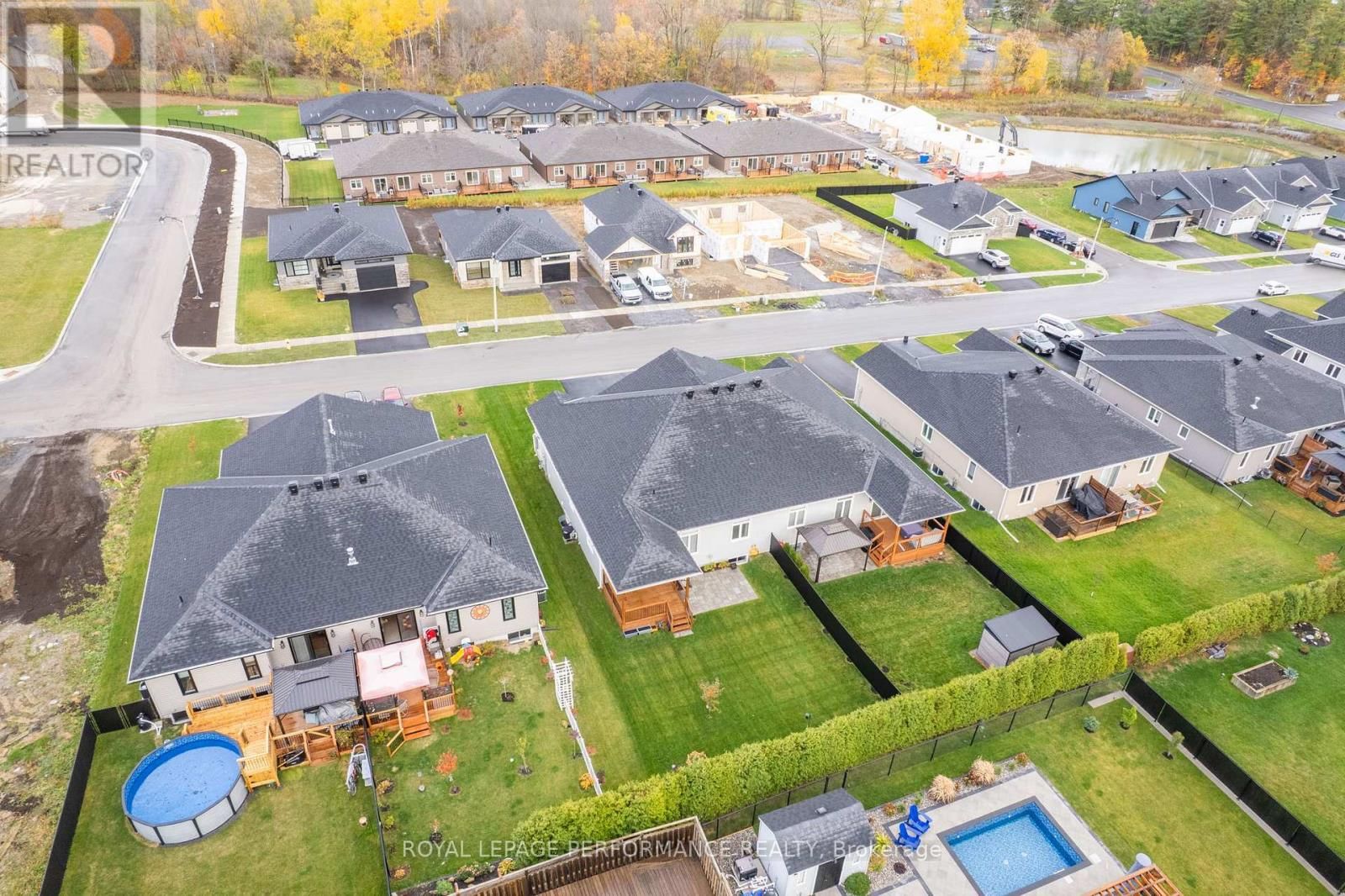 42 FORRESTER WAY Image 44