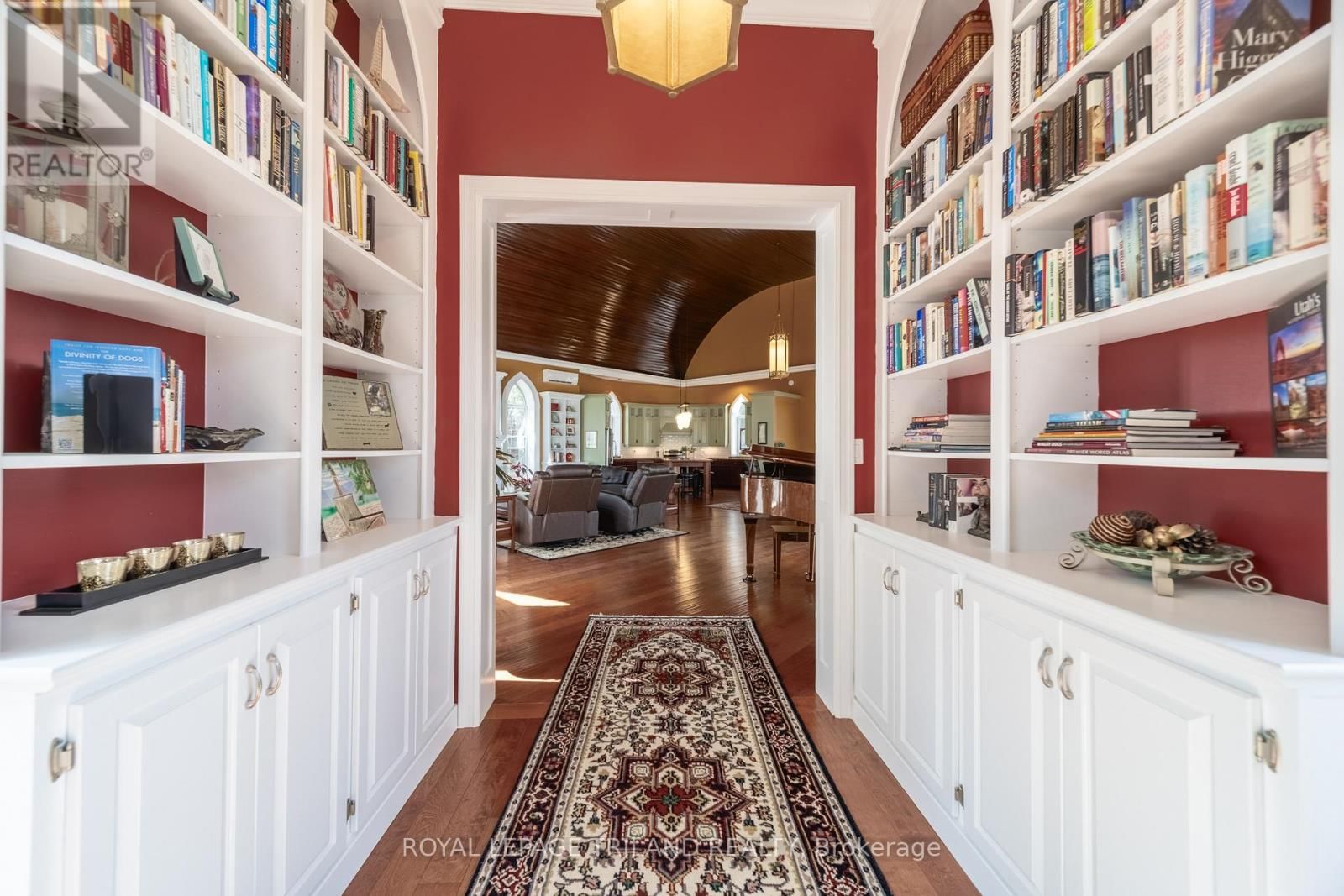 32135 SYLVAN ROAD Image 12