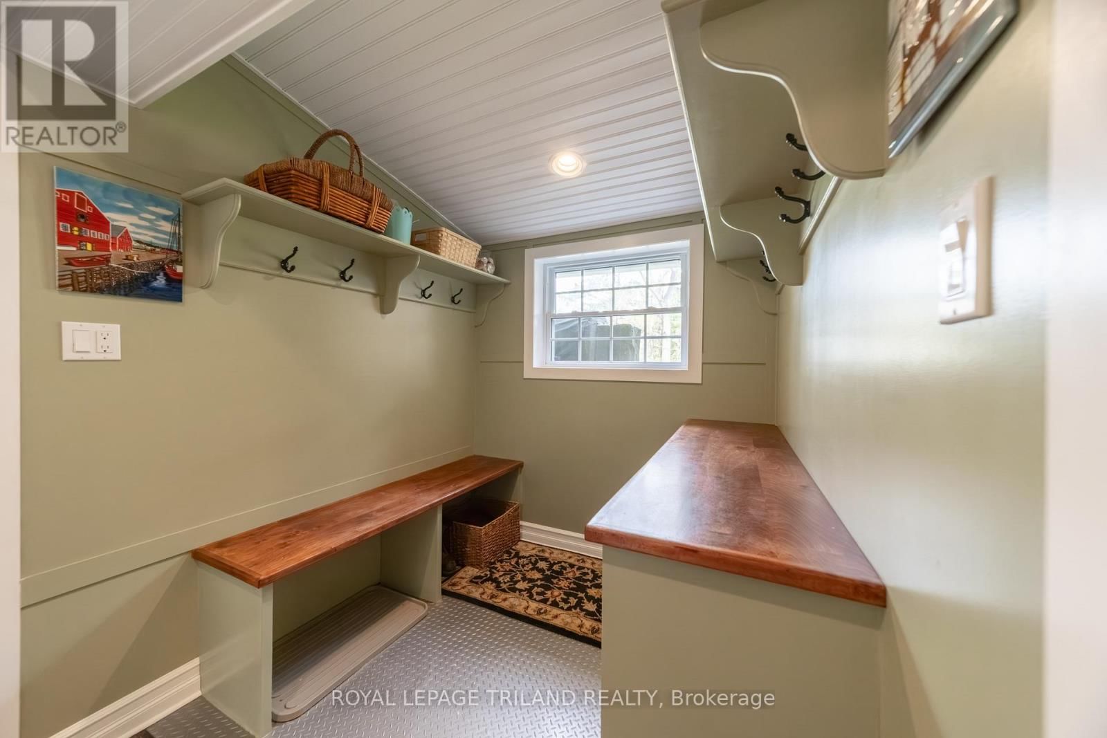 32135 SYLVAN ROAD Image 30