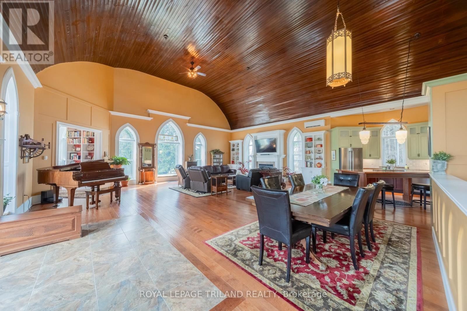 32135 SYLVAN ROAD Image 8