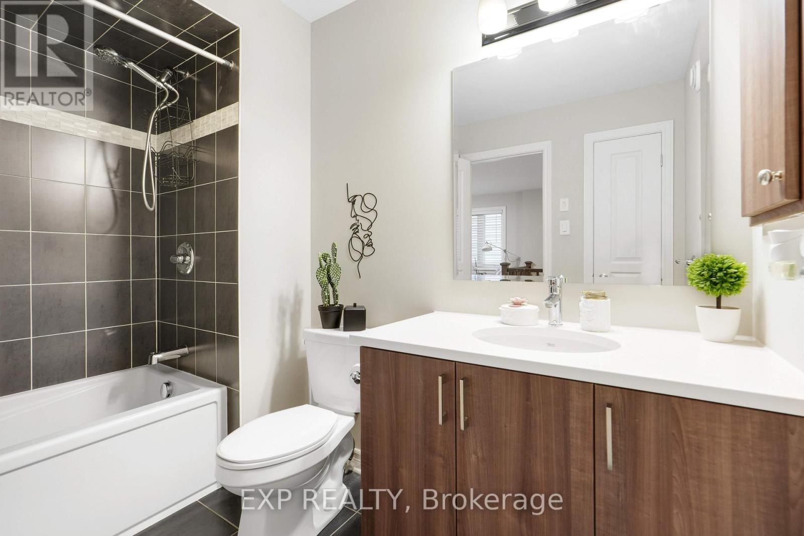 529 STARGAZER CRESCENT Image 19