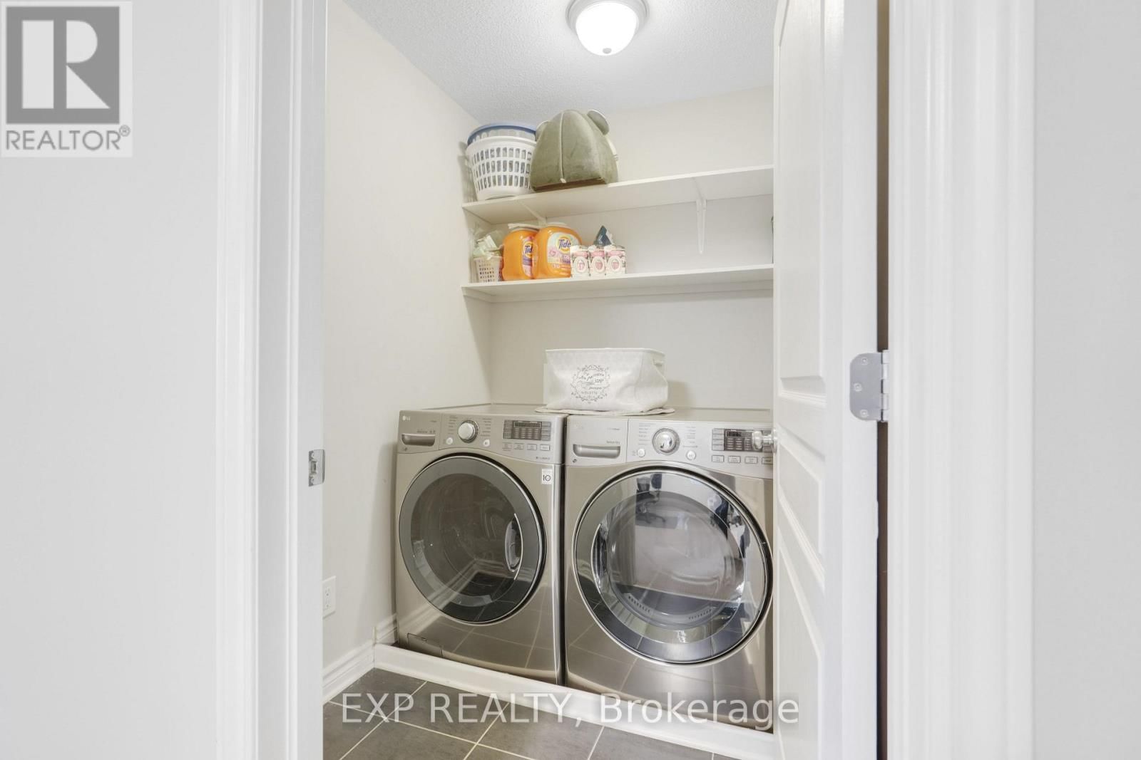 529 STARGAZER CRESCENT Image 24