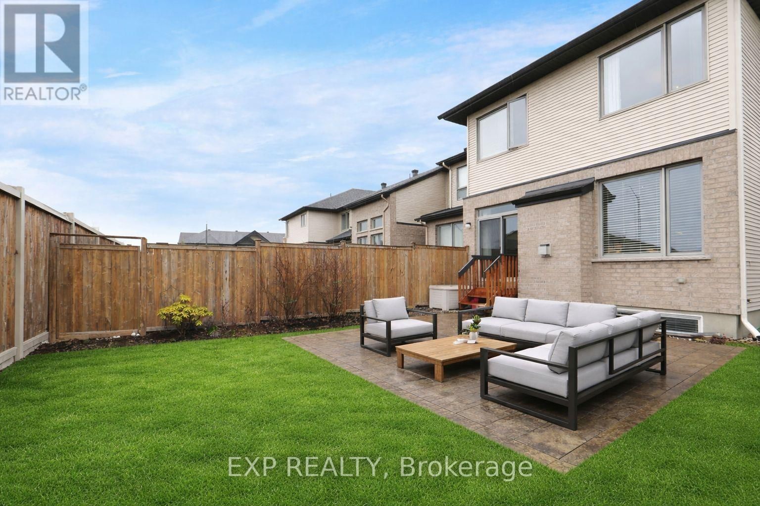 529 STARGAZER CRESCENT Image 27