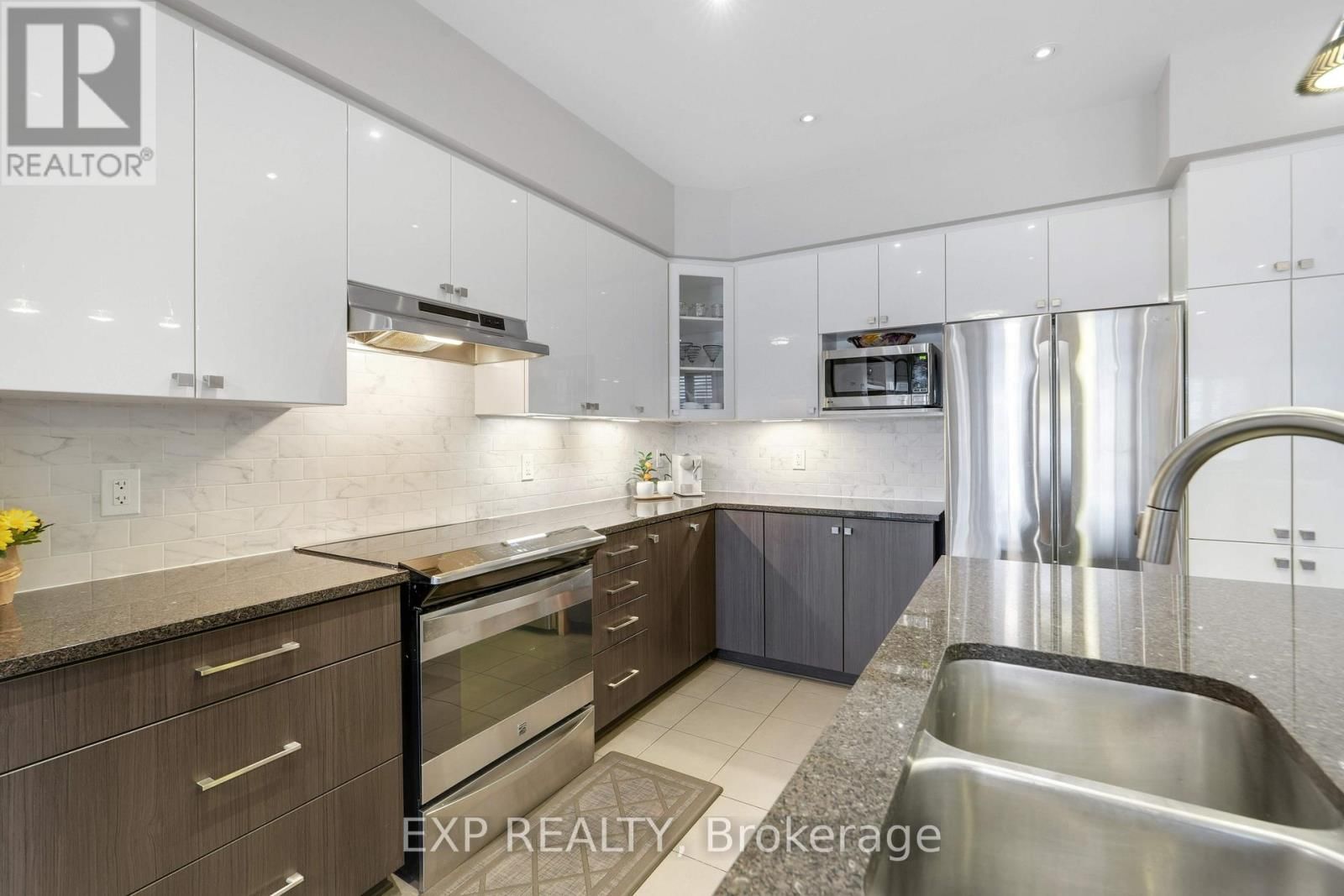 529 STARGAZER CRESCENT Image 7