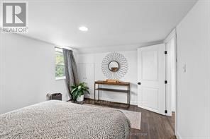 10 CAMPBELL REID COURT Image 17