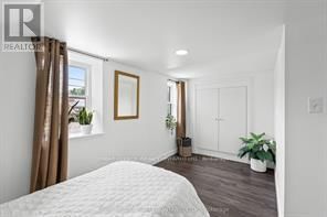 10 CAMPBELL REID COURT Image 18