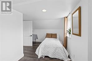 10 CAMPBELL REID COURT Image 19