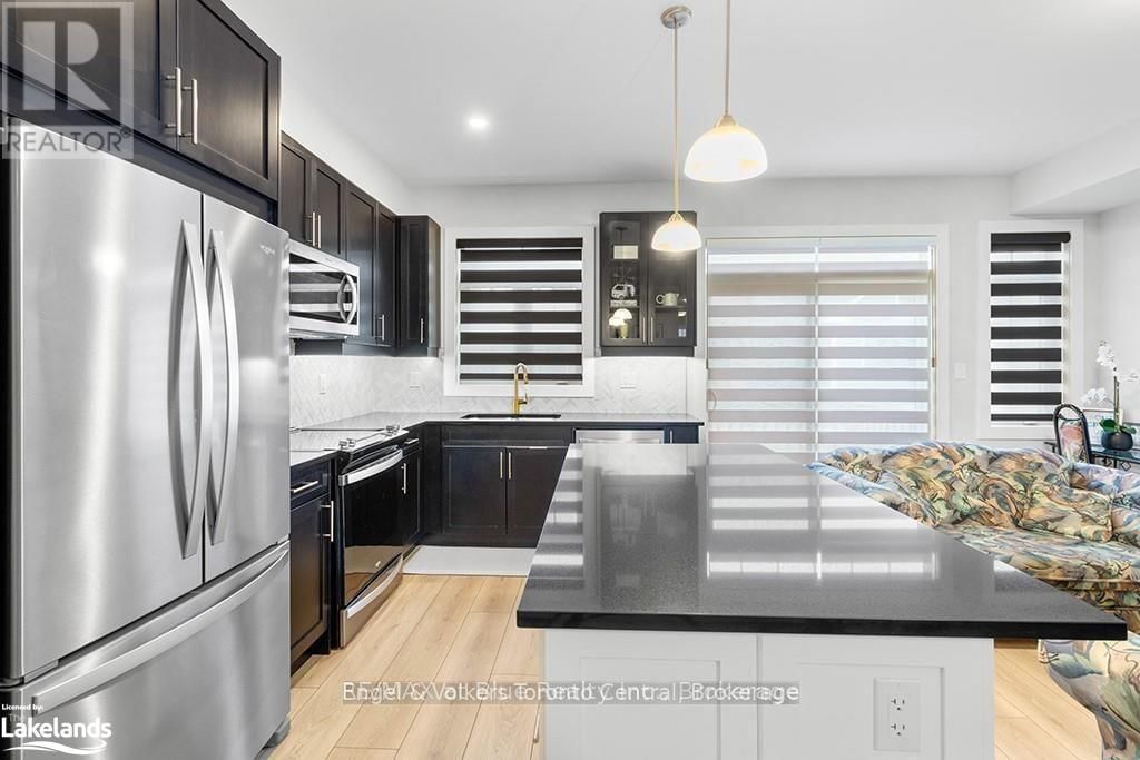 123 BLACK WILLOW CRESCENT Image 17