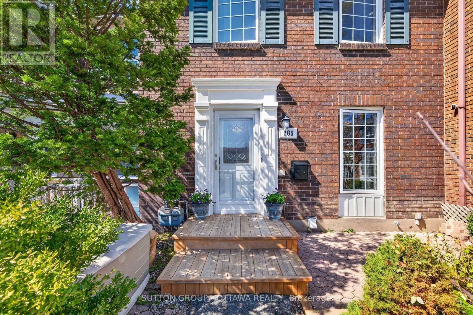 285 MONTEREY DRIVE Image 2