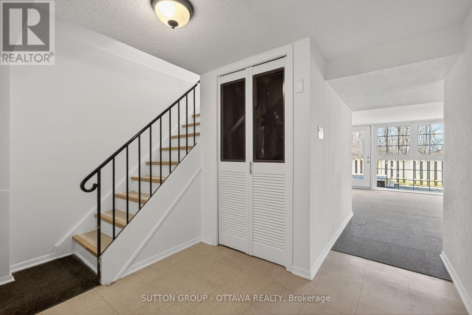 285 MONTEREY DRIVE Image 22