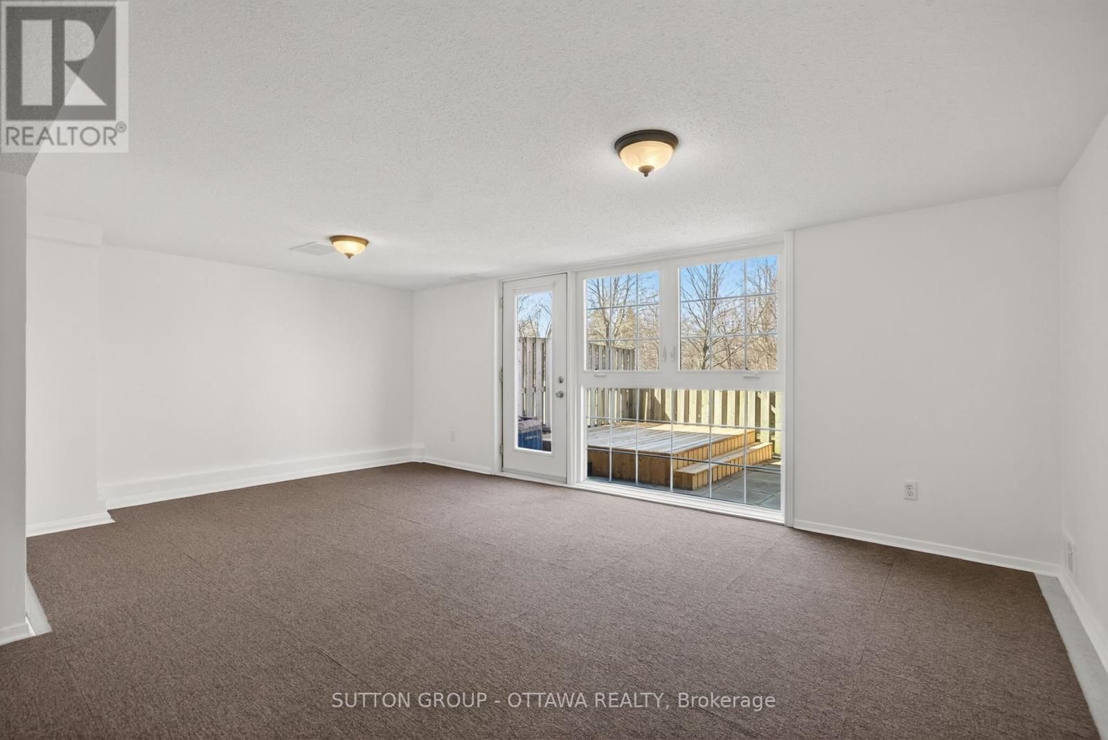 285 MONTEREY DRIVE Image 23