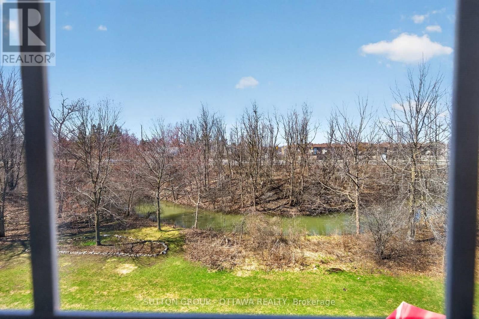 285 MONTEREY DRIVE Image 27