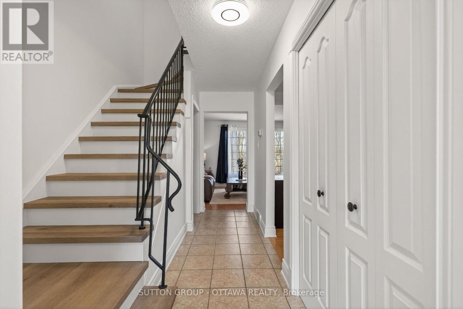 285 MONTEREY DRIVE Image 4