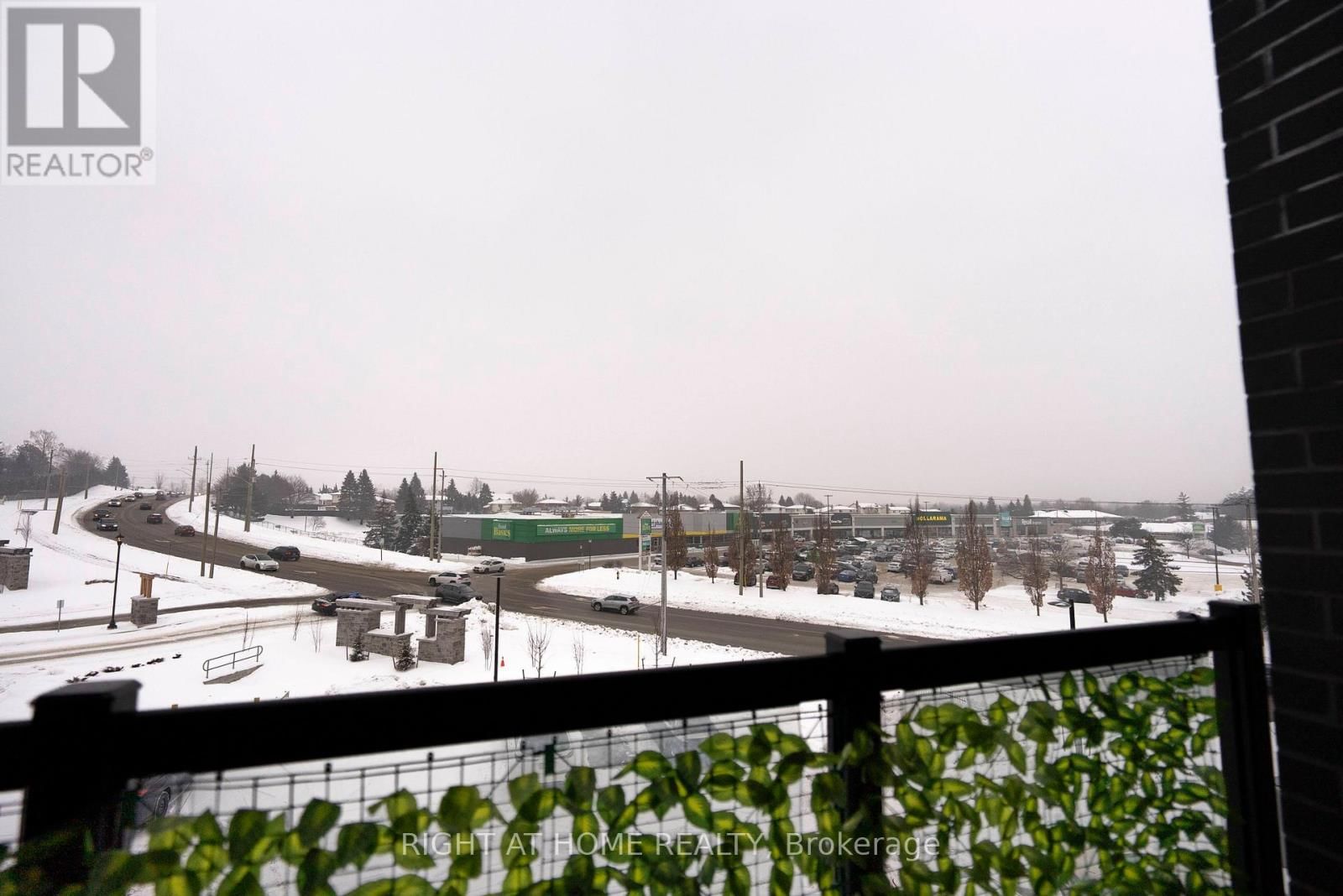 302 - 1000 LACKNER PLACE PLACE EAST Image 11