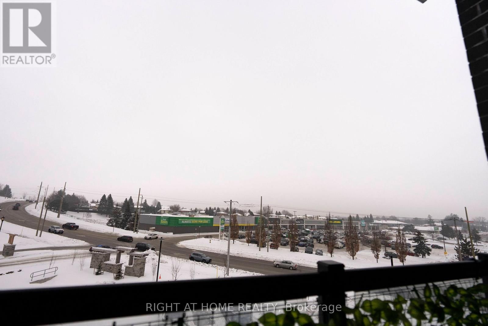 302 - 1000 LACKNER PLACE PLACE EAST Image 12