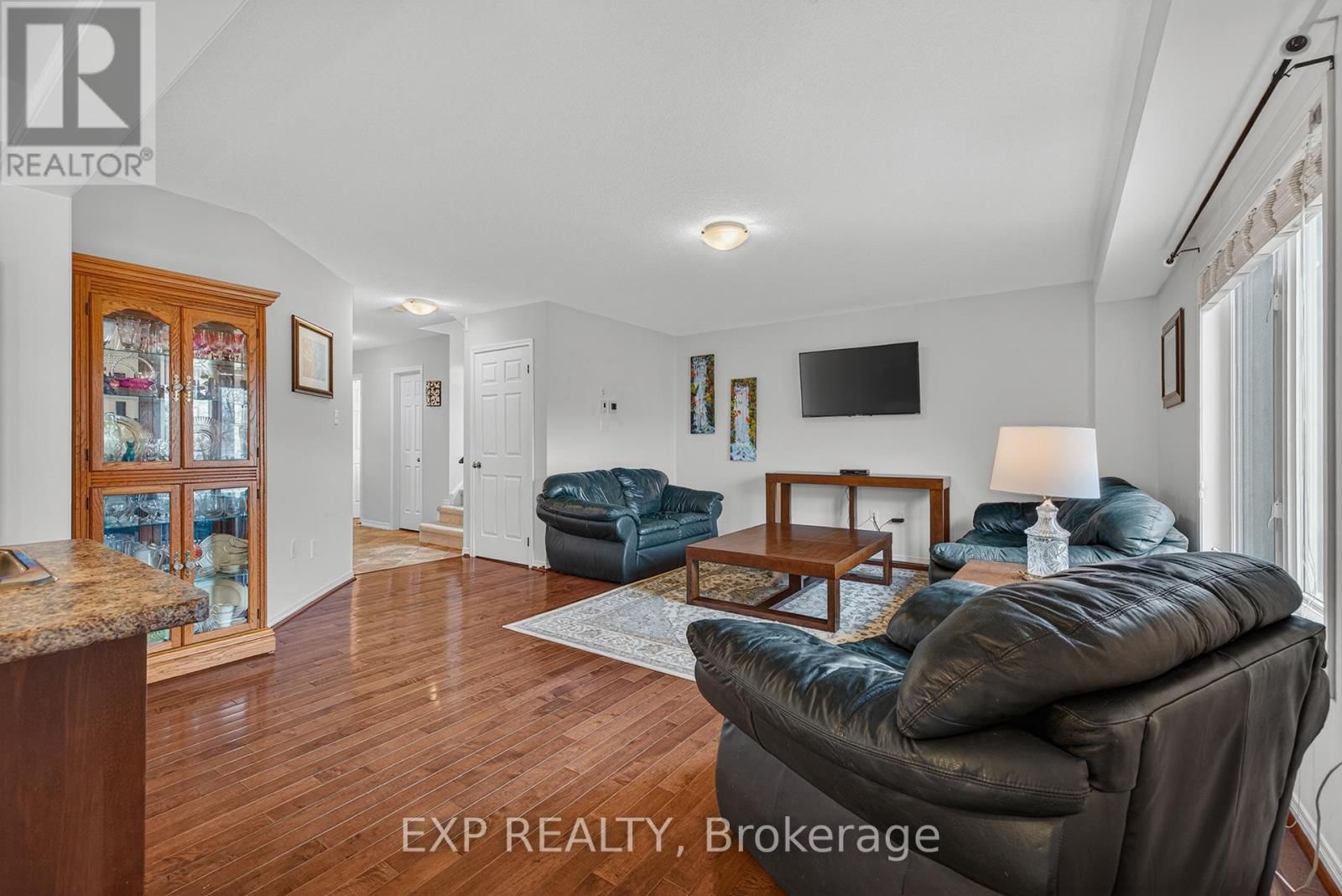 18 STARLIGHT AVENUE Image 15