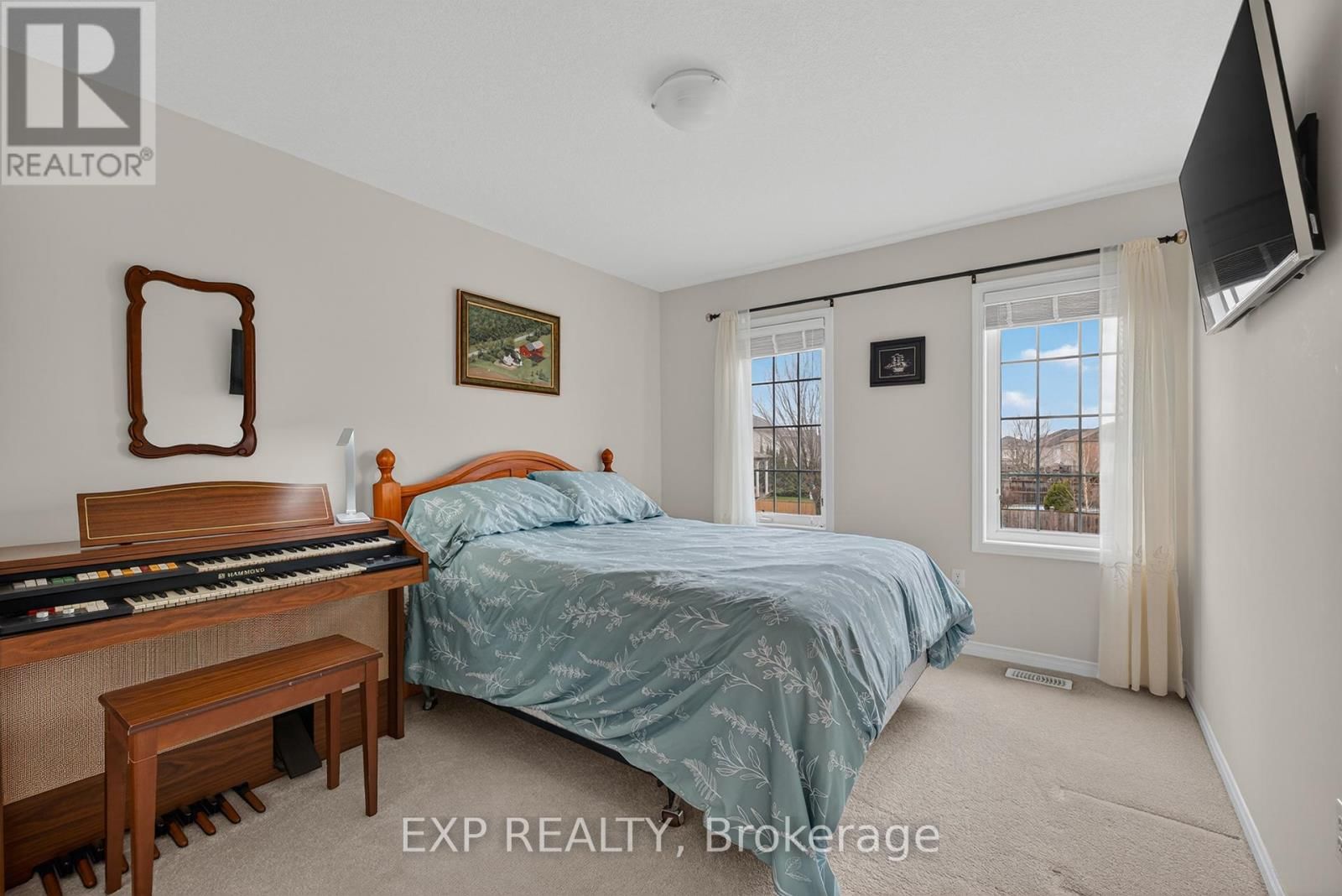 18 STARLIGHT AVENUE Image 22