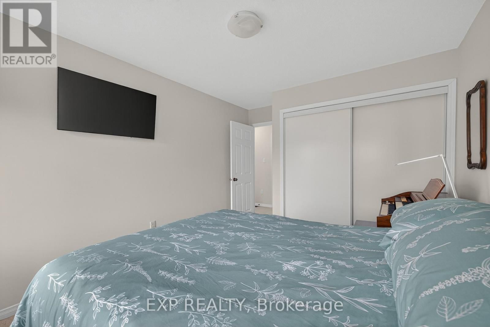 18 STARLIGHT AVENUE Image 23