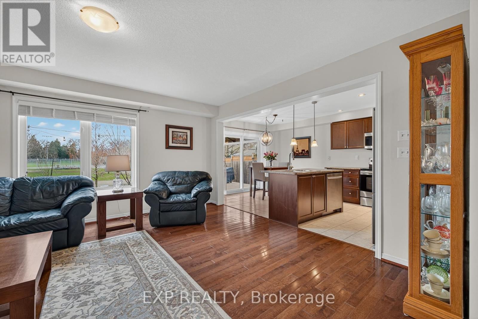 18 STARLIGHT AVENUE Image 6