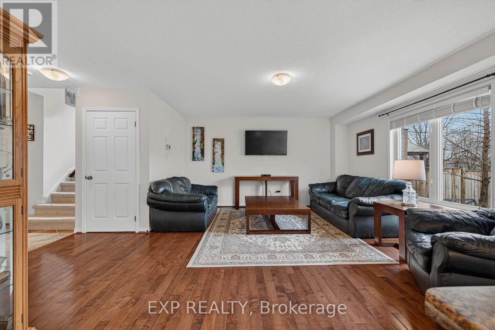 18 STARLIGHT AVENUE Image 7