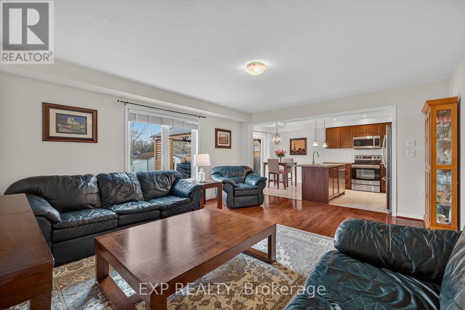 18 STARLIGHT AVENUE Image 8