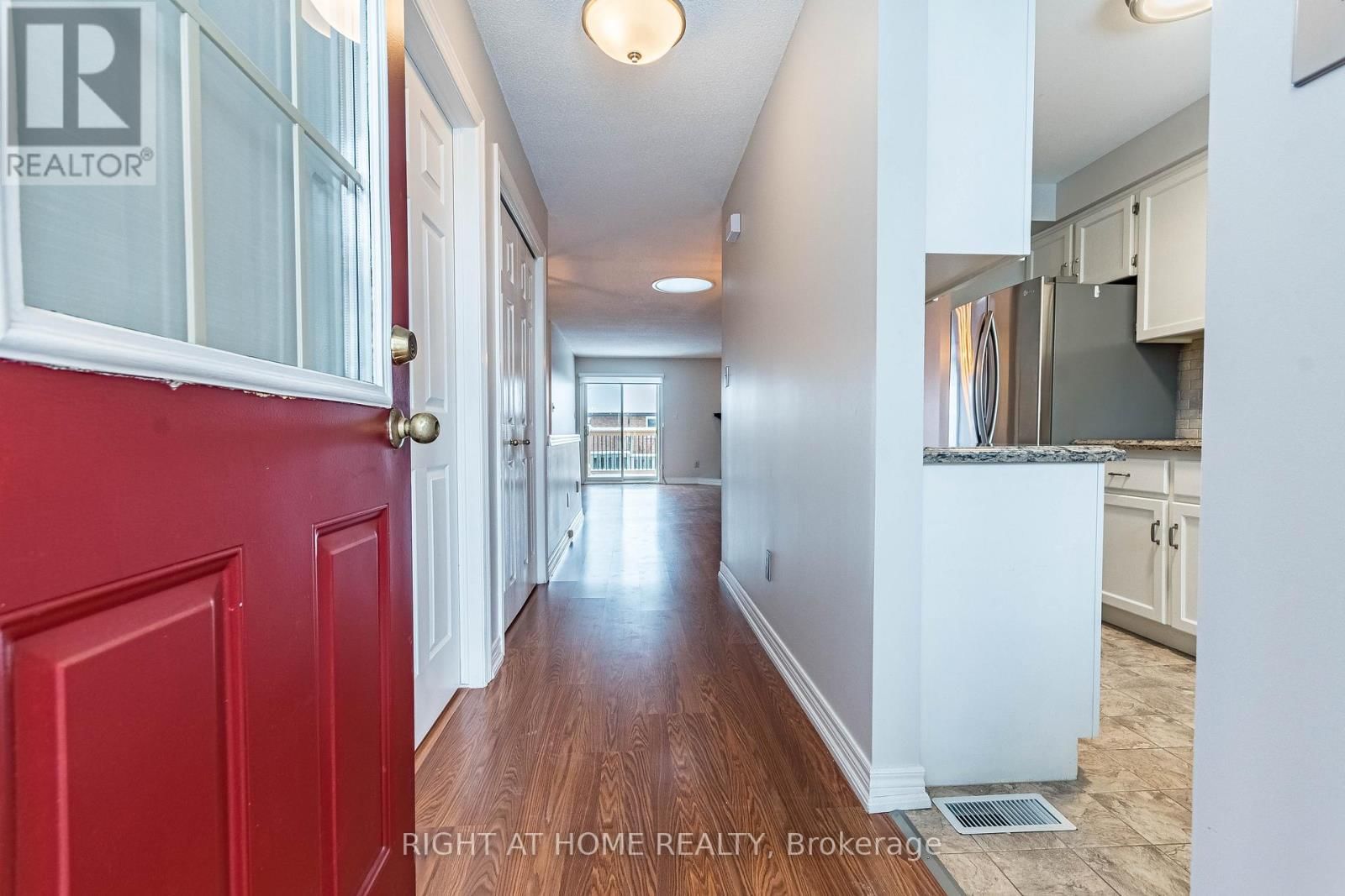 7 - 165 MAIN STREET EAST Image 2