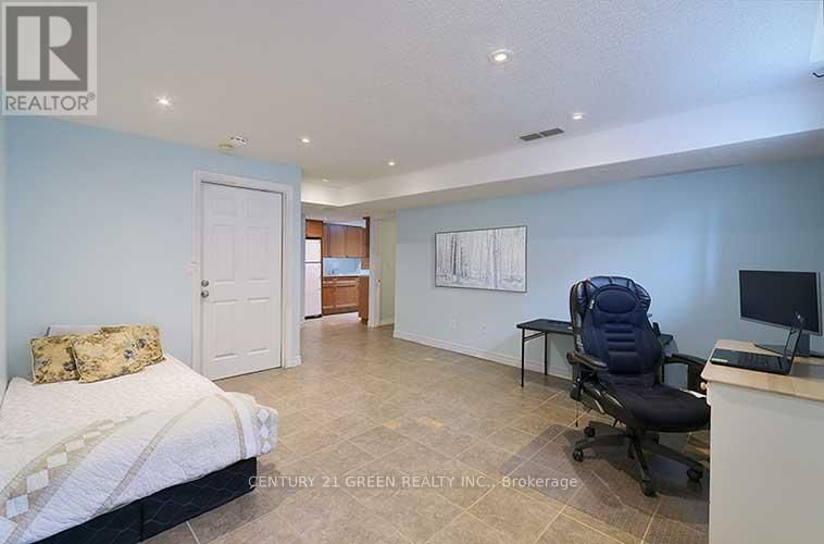 182 STARWOOD DRIVE Image 22