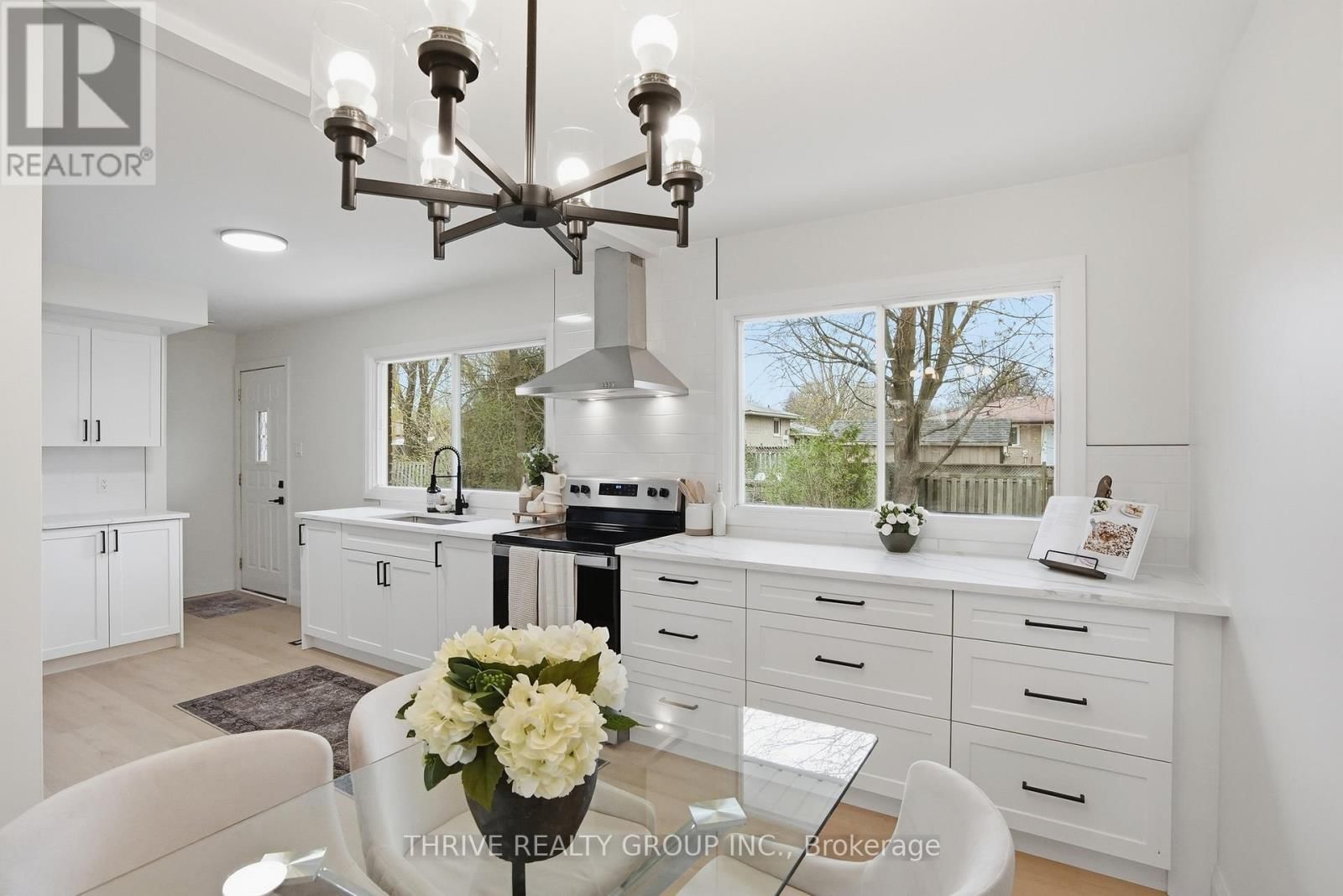 44 MENDIP CRESCENT Image 6