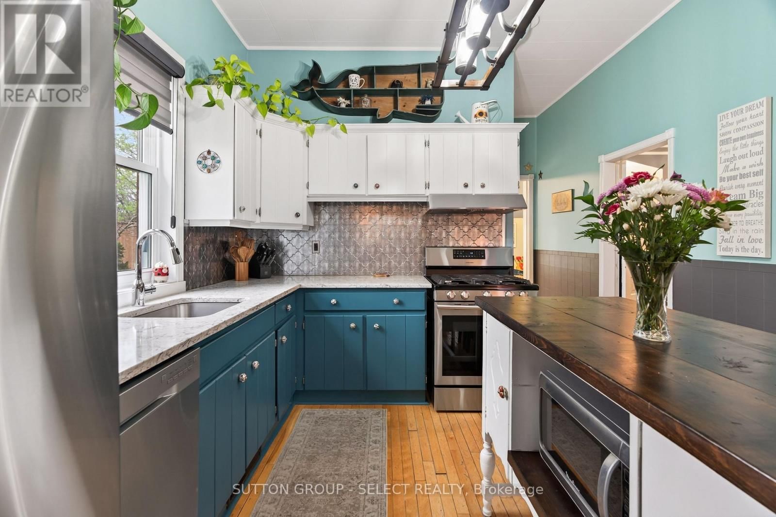 625 HALE STREET Image 15