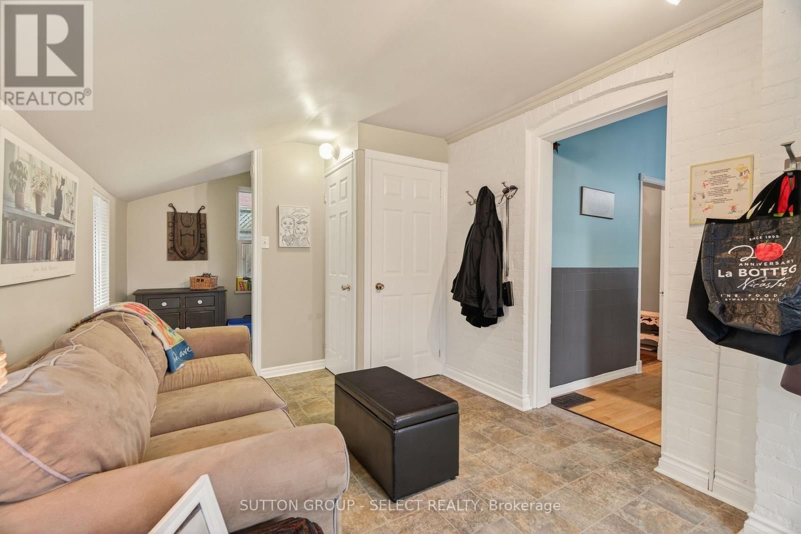 625 HALE STREET Image 29