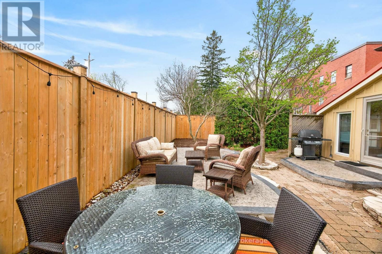 625 HALE STREET Image 38