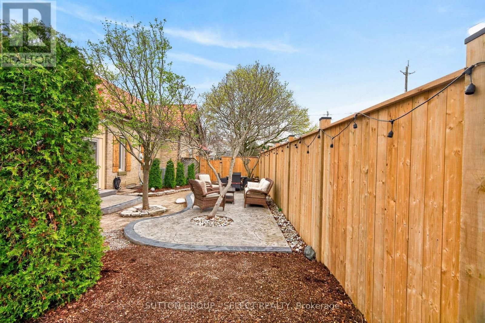 625 HALE STREET Image 42