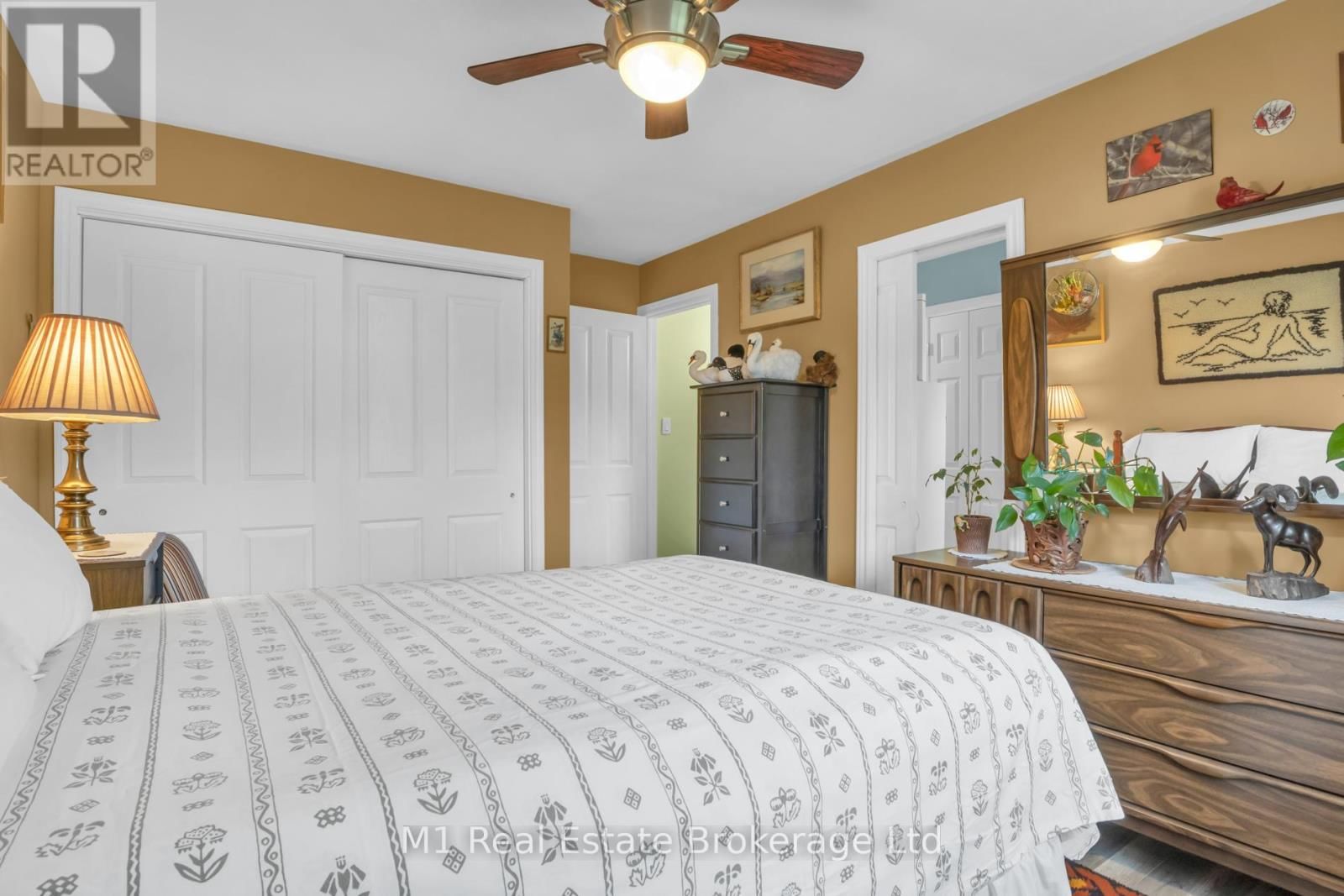 540 CHURCH CRESCENT Image 17