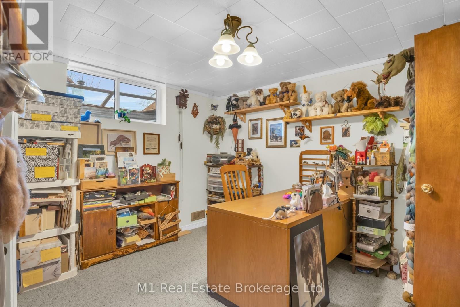 540 CHURCH CRESCENT Image 21