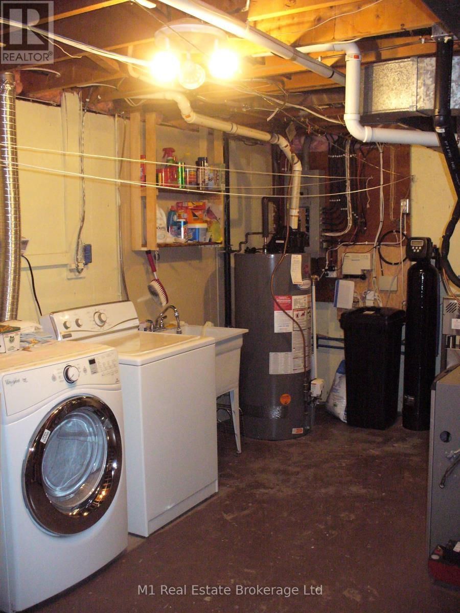 540 CHURCH CRESCENT Image 28