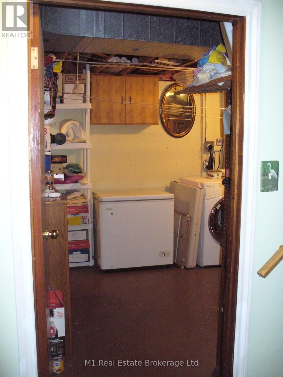 540 CHURCH CRESCENT Image 29