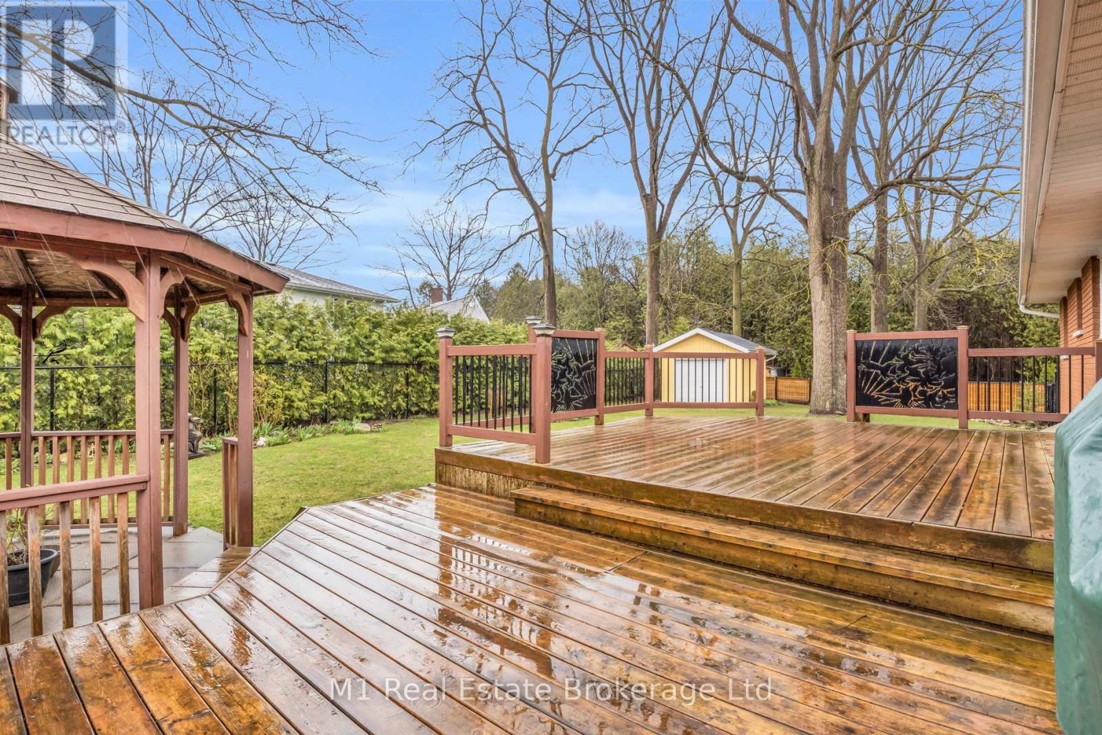 540 CHURCH CRESCENT Image 30