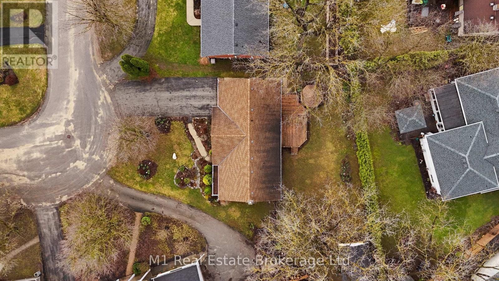 540 CHURCH CRESCENT Image 37